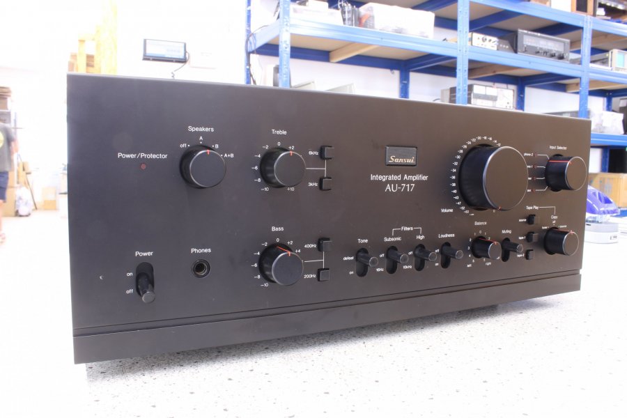 sansui-au-717.jpg