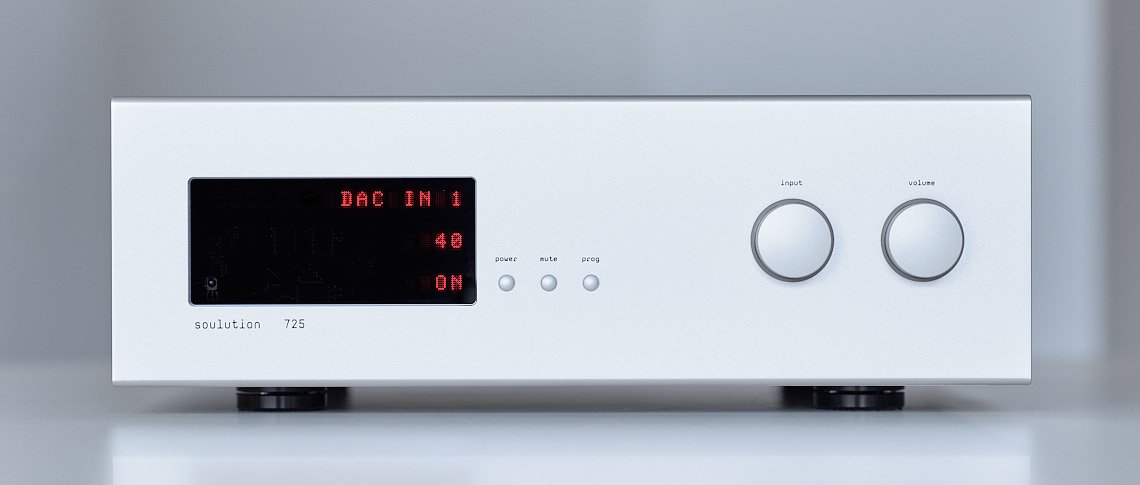 Soulution 725 Preamplifier (with phono)