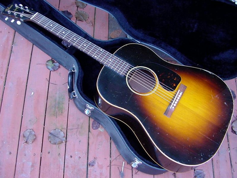 Gibson guitar 43_j45c_1.jpg