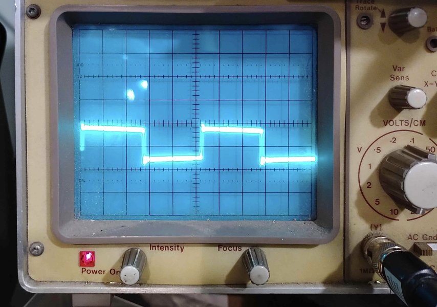 1 KHz square wave about 30% power.jpeg