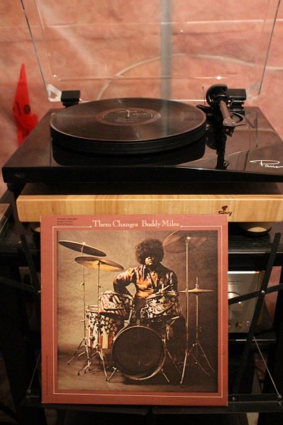 Buddy Miles - Them Changes.JPG