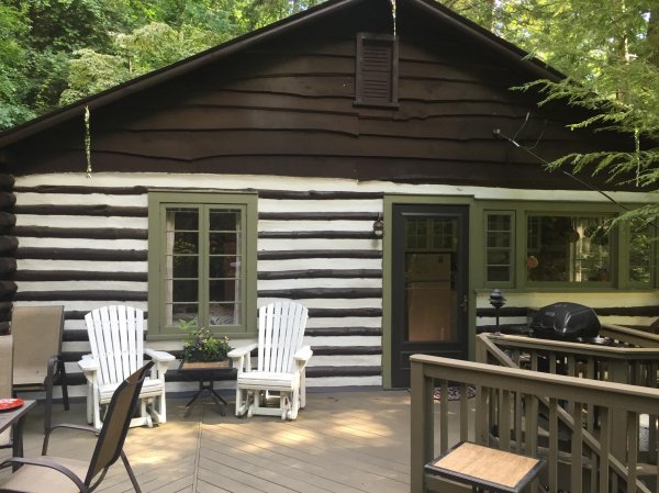 cabin.jpg