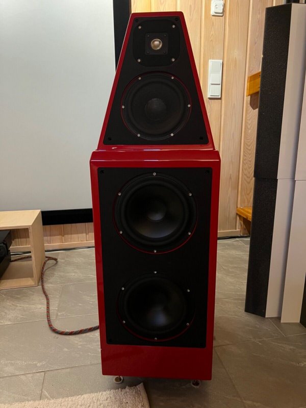 Wilson audio store watt puppy 8